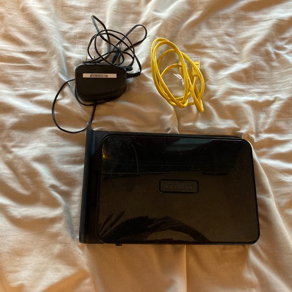 NETGEAR WNDR3700v3 N600 Dual Band Gigabit Router - Untested, As-Is - Picture 1 of 4